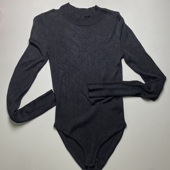 FREE PEOPLE bodysuit mock neck turtleneck size small black top pointelle - Picture 3 of 6